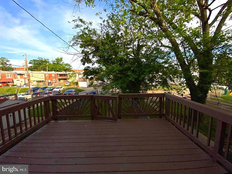 41 N Kossuth St — Photo 11