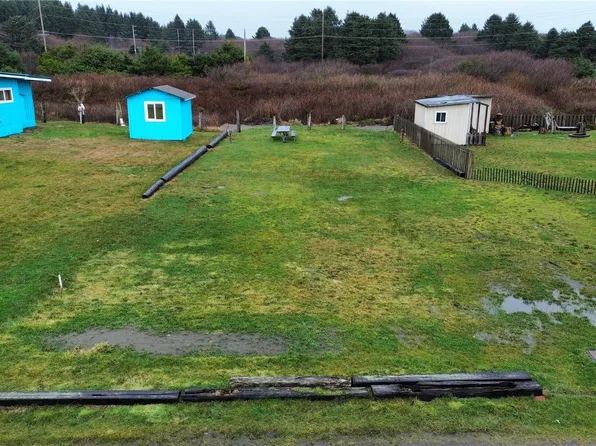 4826 Pacific Avenue, Moclips, WA 98562
