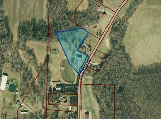 3657 Old Medina Rd, Oakfield, TN 38362