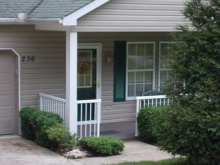 2nd image of 236 Pomeroy Dr