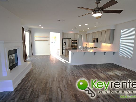 5th image of 1099 Chesley Ln