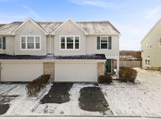 1327 Acorn Dr, Crest Hill, IL 60403