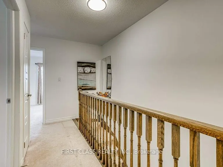 629 Laking Ter — Photo 22