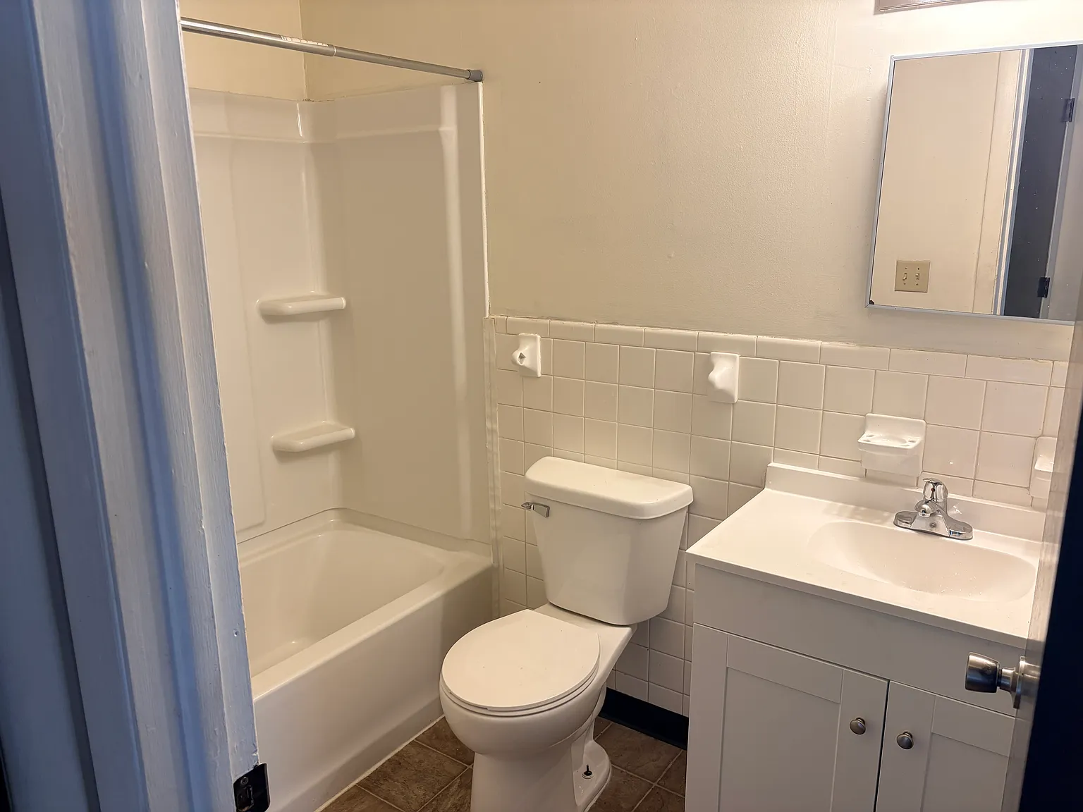 1 bed, 600 sqft, $800 — Photo 4