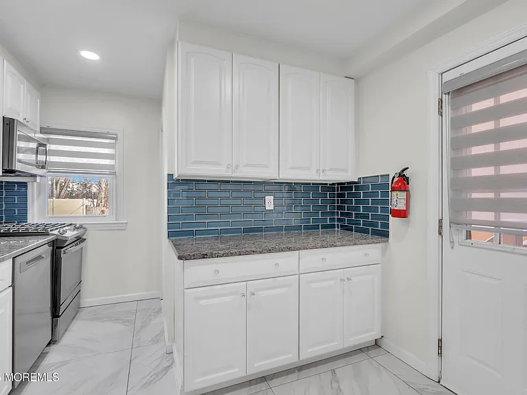 1001 Norwood Ave #7 — Photo 12