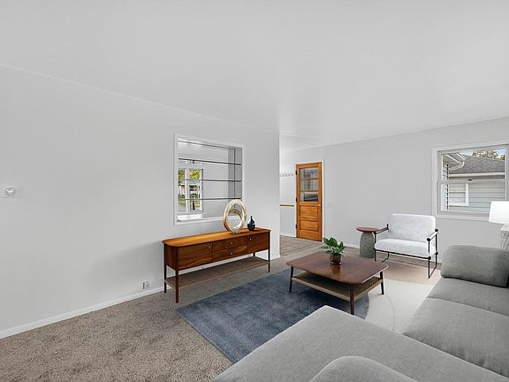 4th image of 6829 Cooper Avenue