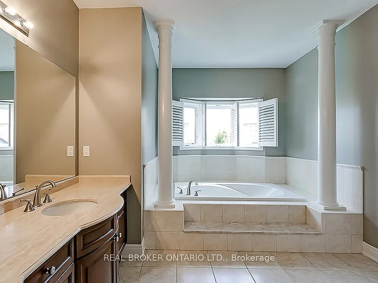 1510 Arrowhead Rd — Photo 31
