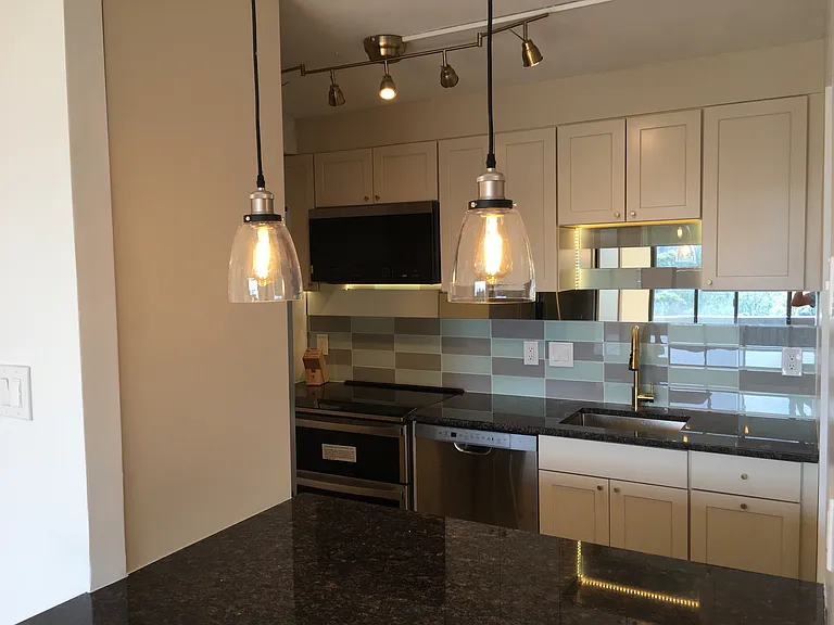 6300 Stevenson Ave #1019 — Photo 5