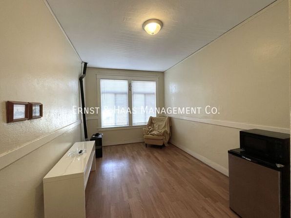 422 1/2 E Broadway Ave #7