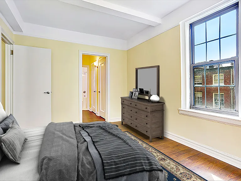 52 Clark St #5R — Photo 2
