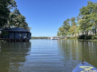 234 Sail View Ln, Macon, NC 27551