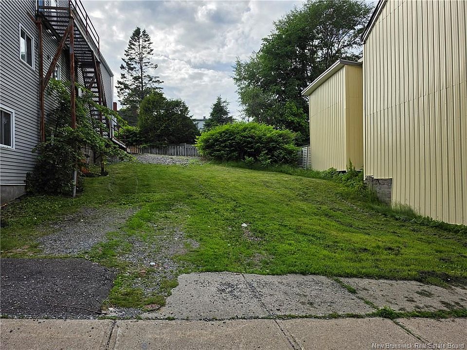 1st image of 143 Guilford St