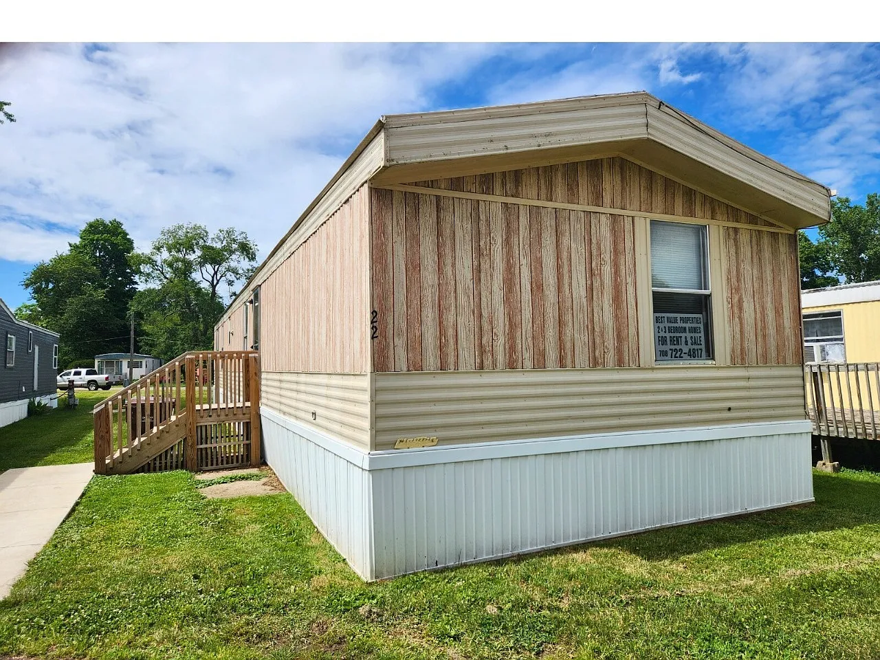 1716 E Lansing Rd #10586678 photo 1