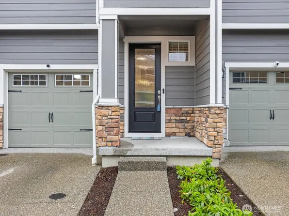 8413 Gilman Way, Arlington, WA 98223
