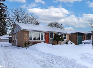 67 Queen St, Barrie, ON