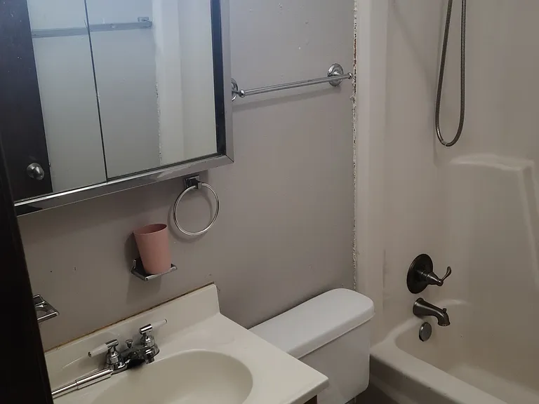 606 Hooper St #C — Photo 14