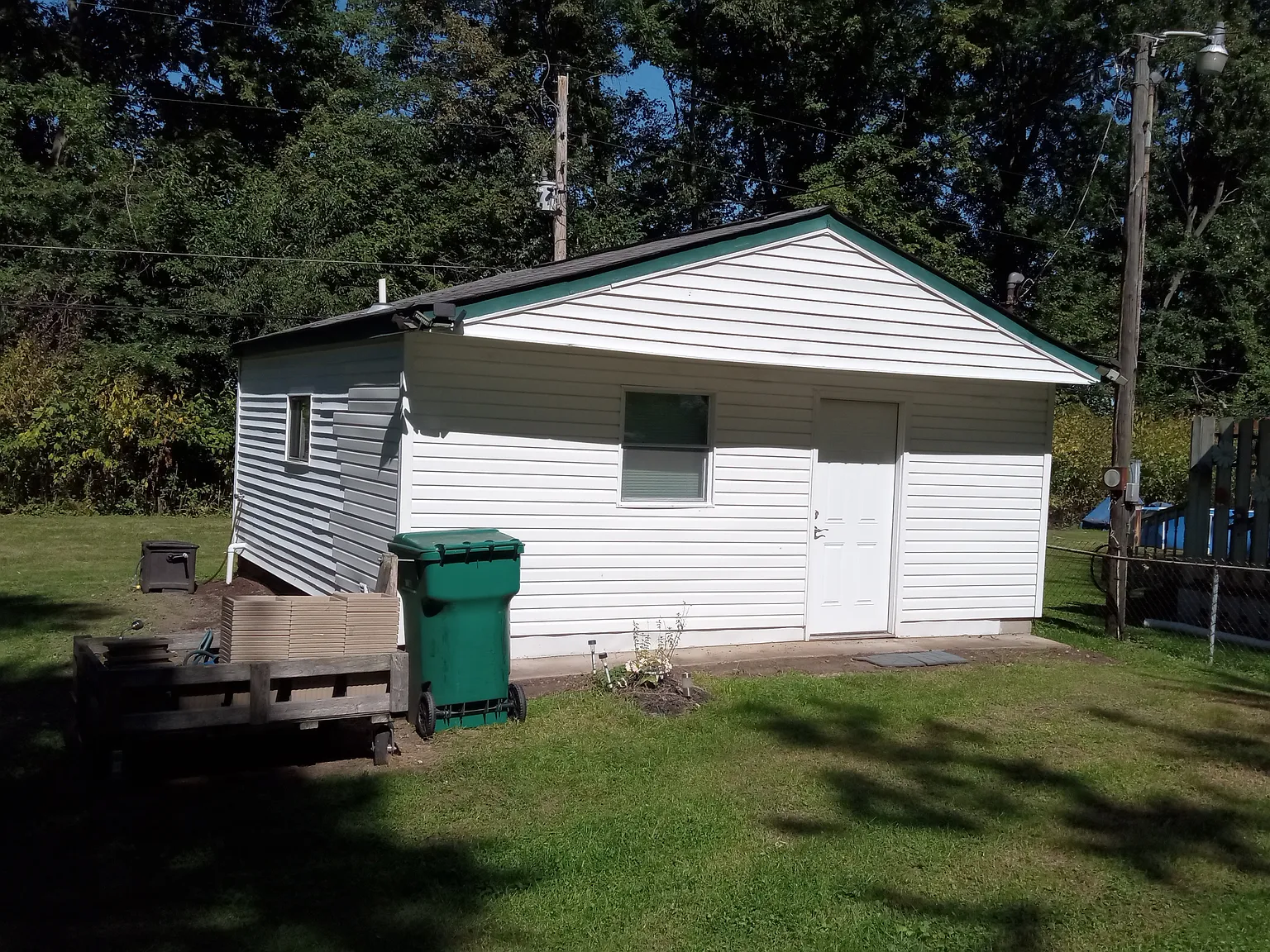 1 bed, 400 sqft, $1,199 — Photo 2