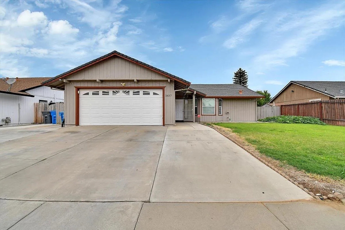 1637 Edwin Dr photo 1