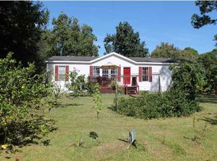 41 Bayshore Dr, Apalachicola, FL 32320