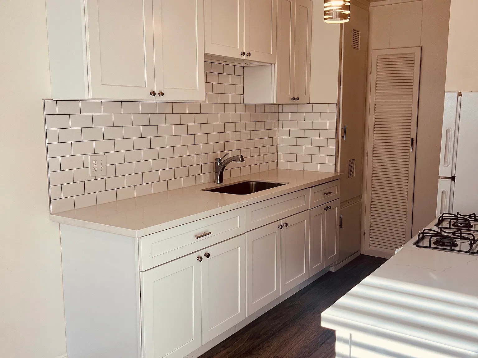 1 bed, 550 sqft, $2,250 — Photo 3