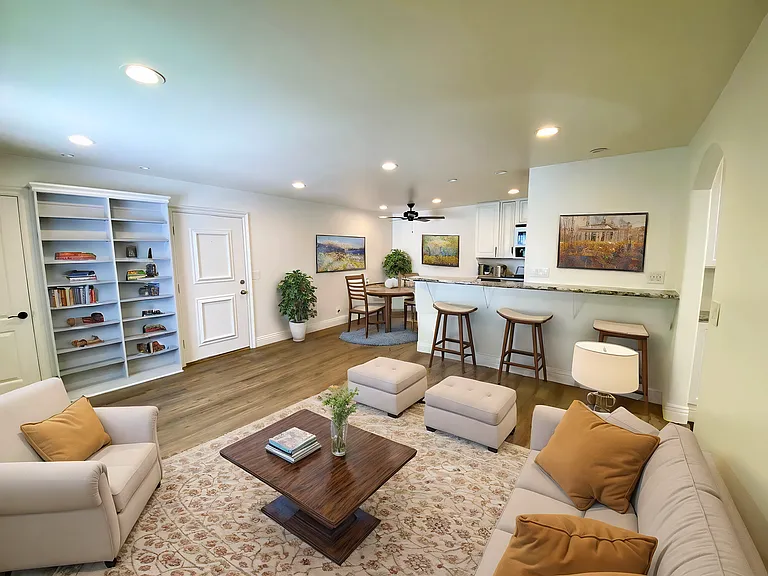 5513 Fulcher Ave — Photo 5