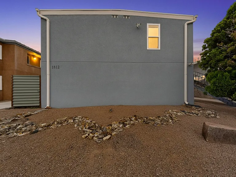 1812 Buena Vista Dr SE #4 — Photo 37