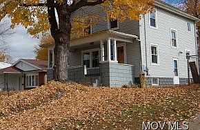 2nd image of 3404 Beech St