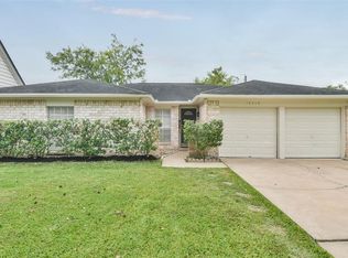 10818 Sagemeadow Ln, Houston, TX 77089