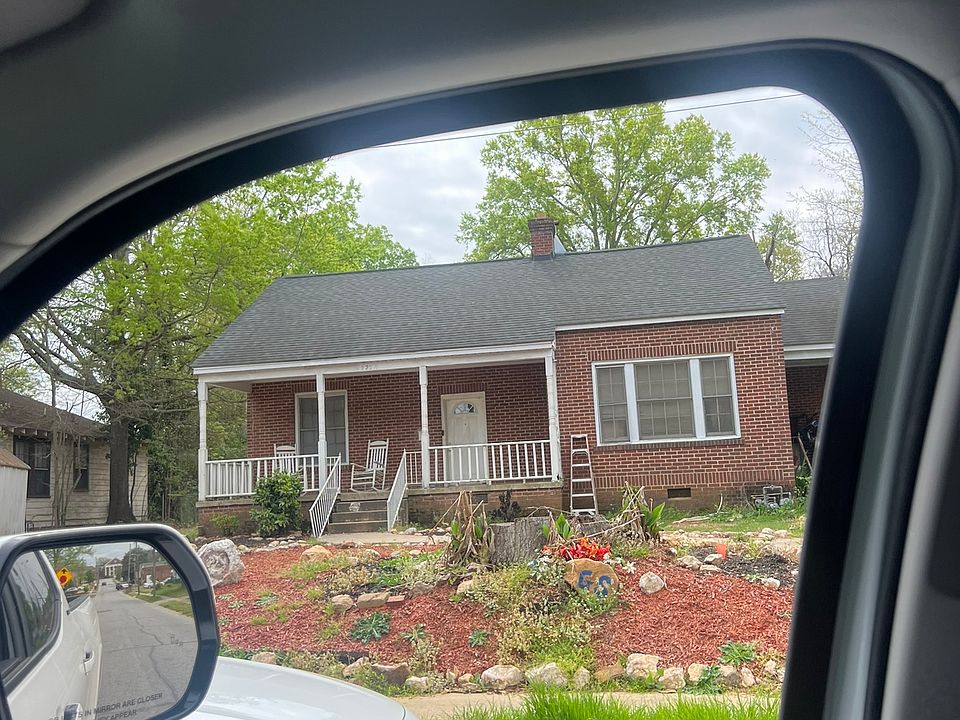 1st image of 220 Taggart Ave #B