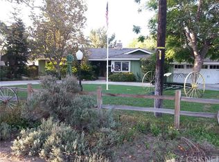 17260 Raymer St, Northridge, CA 91325