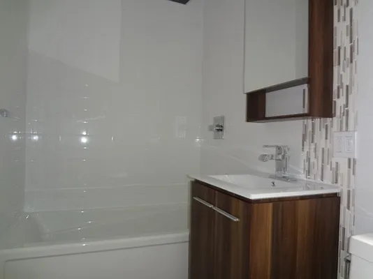 Rented by Bohemia Realty Group | media 7