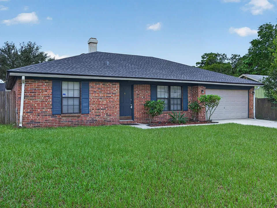 6539 Diamond Leaf Ct S