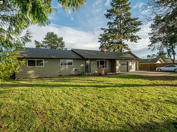 3rd image of 12615 NE 117th Ave
