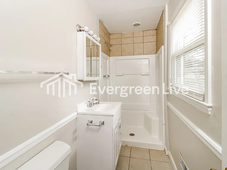 5426 Garden Lake Dr — Photo 11