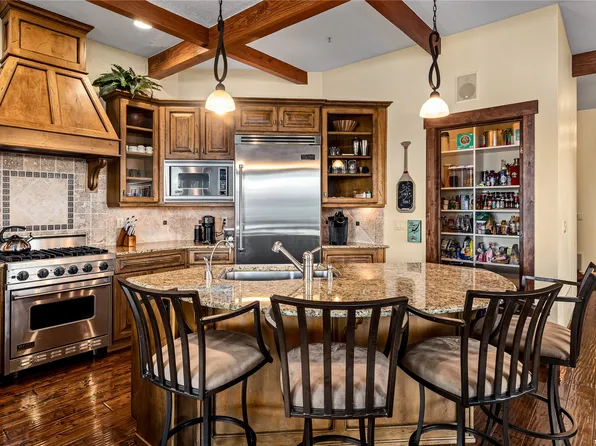 602 6th St W APT 304, Polson, MT 59860