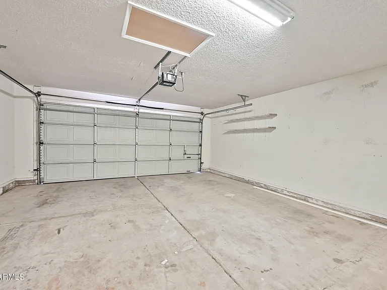 6830 E Paradise Ln — Photo 17