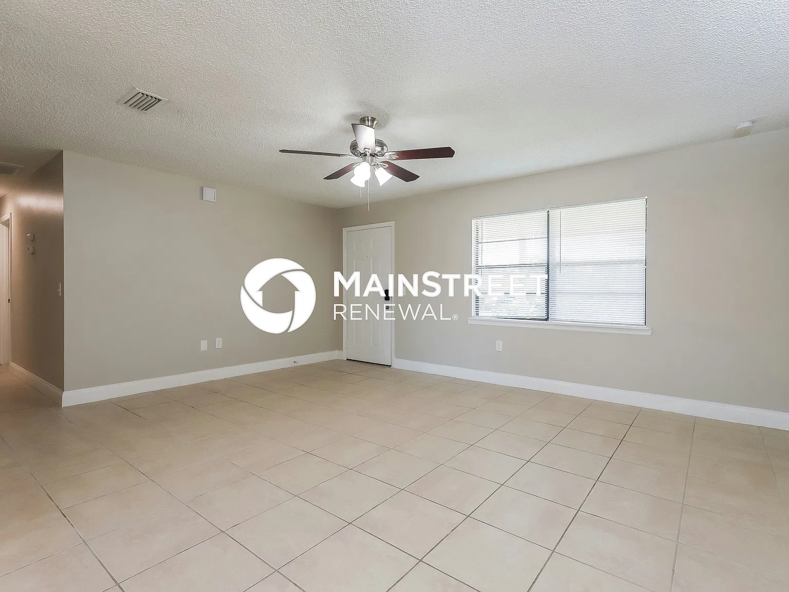 6368 Sunny Way — Photo 3