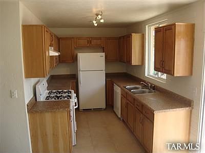 2nd image of 4202 E 26th St