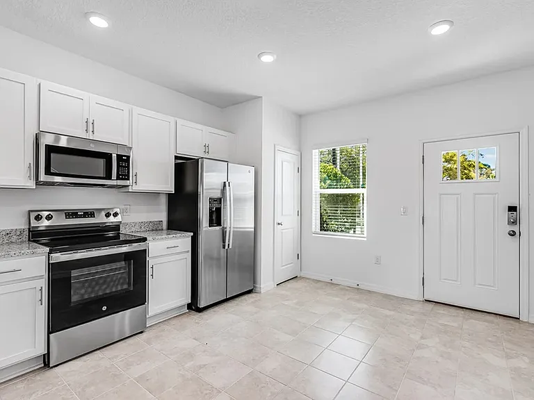 Sabal Ter — Photo 2