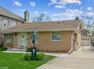 305 N Redfield Ct, Park Ridge, IL 60068