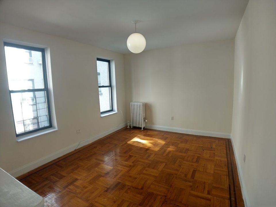 2nd image of 161 Avenue P APT 4