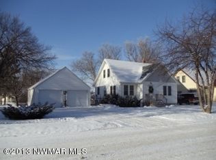 711 Reserve Ave N, Thief River Falls, MN 56701