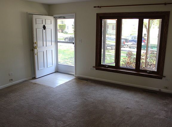 4th image of 1655 Amy Ave