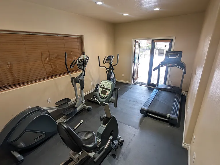 3700 Q St #115 — Photo 22