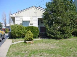 343 9th St S, Brigantine, NJ 08203