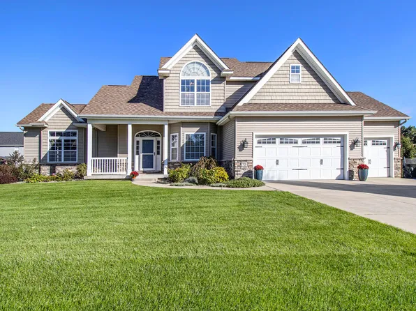 7920 Port Hope Dr, Kalamazoo, MI 49009