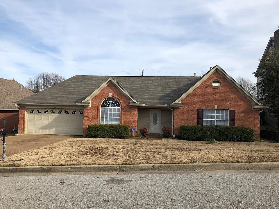 1st image of 858 Tropicana Dr E