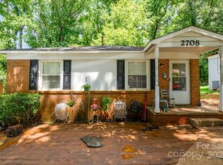 2708 Remington St, Charlotte, NC 28216