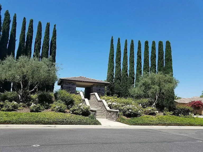 3921 W Payson Ave — Photo 40