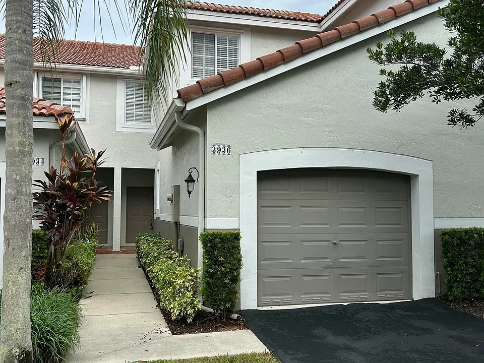 3936 San Simeon Ln #3936